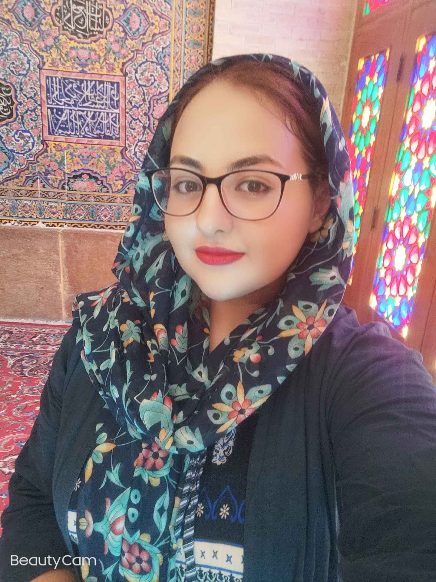 عسل حسن شاهی